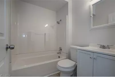 15009 Miles Avenue, Loveland, OH 44128 - Photo 14