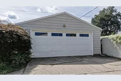 236 3rd Street NW, New Philadelphia, OH 44663 - Photo 12