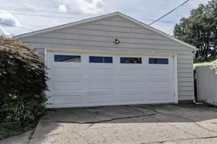 236 3rd St NW, New Philadelphia, OH 44663 - Photo 12