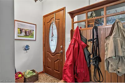 8910 Crackel Road, Chagrin Falls, OH 44023 - Photo 6