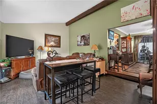 8910 Crackel Rd, Chagrin Falls, OH 44023 - Photo 8