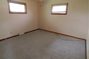323 Marmion Ave, Youngstown, OH 44507 - Photo 10