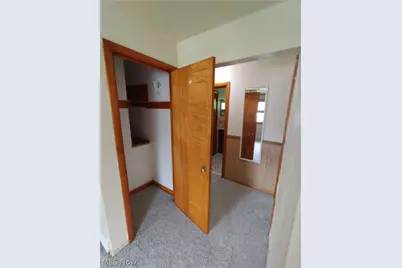 323 Marmion Avenue, Youngstown, OH 44507 - Photo 8