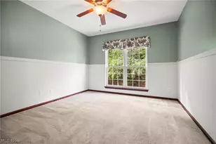 3700 Heron Dr, Lorain, OH 44053 - Photo 18
