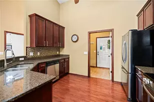 3700 Heron Dr, Lorain, OH 44053 - Photo 6