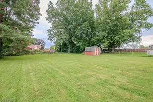 944 Larkridge Ave, Youngstown, OH 44512 - Photo 32