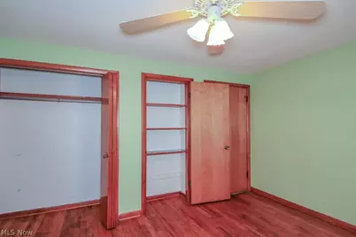 944 Larkridge Avenue, Youngstown, OH 44512 - Photo 12