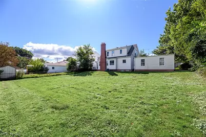 691 E Ford Avenue, Barberton, OH 44203 - Photo 32