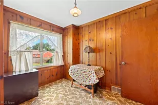 691 E Ford Ave, Barberton, OH 44203 - Photo 14