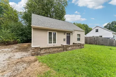 2143 Hillside Street, Cuyahoga Falls, OH 44221 - Photo 2