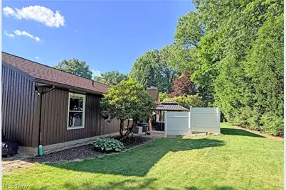 1043 Reedy Drive, Wadsworth, OH 44281 - Photo 38