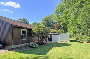 1043 Reedy Dr, Wadsworth, OH 44281 - Photo 38