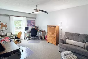 1043 Reedy Dr, Wadsworth, OH 44281 - Photo 30