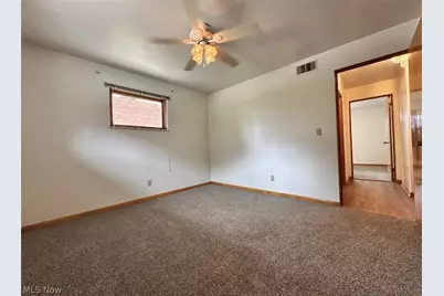 229 Donnell Street, Weirton, WV 26062 - Photo 18