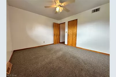 229 Donnell Street, Weirton, WV 26062 - Photo 14