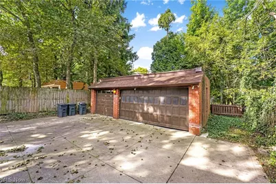 3670 Winchell Road, Huber Heights, OH 44122 - Photo 4