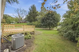 2300 38th St NW, Canton, OH 44709 - Photo 8