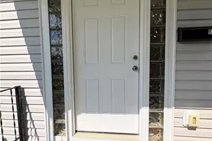 971 Eastman St, Zanesville, OH 43701 - Photo 4