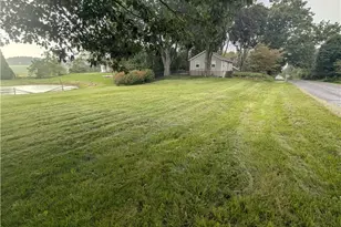1242 Wingfoot Lake Rd, Mogadore, OH 44260 - Photo 4
