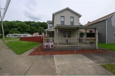 544 E High Street, Uhrichsville, OH 44683 - Photo 1