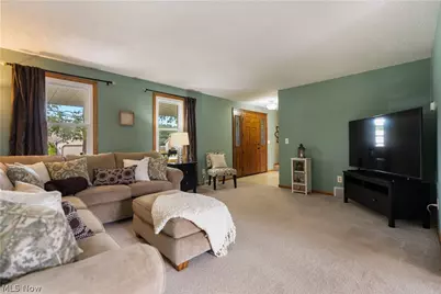 6650 Blendon Avenue NW, Canton, OH 44718 - Photo 10