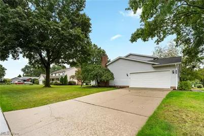 6650 Blendon Avenue NW, Canton, OH 44718 - Photo 2