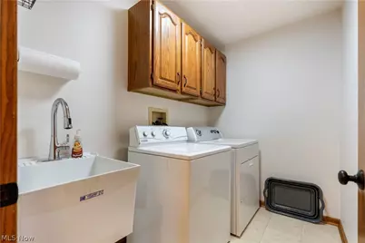6650 Blendon Avenue NW, Canton, OH 44718 - Photo 24