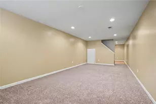 7370 Lacosta Dr, Hudson, OH 44236 - Photo 32