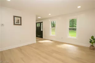 3461 Mabel Ave, Ravenna, OH 44266 - Photo 8