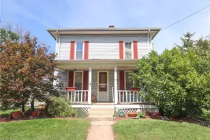 115 Burbank St, Creston, OH 44217 - Photo 2