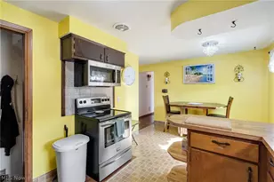 3229 Glen Oaks Dr, Youngstown, OH 44511 - Photo 22