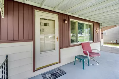 3229 Glen Oaks Drive, Youngstown, OH 44511 - Photo 6