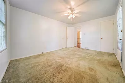 19701 Fairmount Boulevard, Huber Heights, OH 44118 - Photo 38