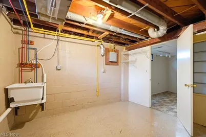 379 Stanford Street, Akron, OH 44314 - Photo 20