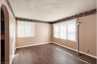 379 Stanford Street, Akron, OH 44314 - Photo 6