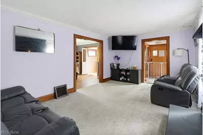 2390 Roth Drive, Cuyahoga Falls, OH 44221 - Photo 6