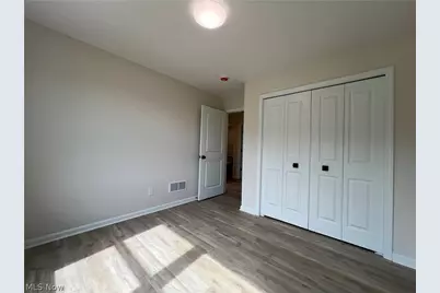 4703 Stevie Avenue SW, Massillon, OH 44646 - Photo 32