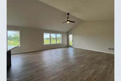 4703 Stevie Avenue SW, Massillon, OH 44646 - Photo 10