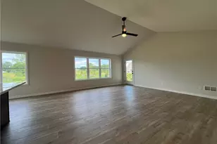 4703 Stevie Ave SW, Massillon, OH 44646 - Photo 10