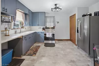 1815 Sandwith Avenue SW, Canton, OH 44706 - Photo 6