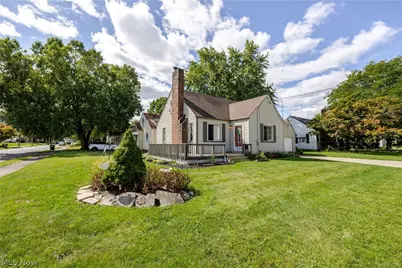 1203 Linwood Avenue SW, Canton, OH 44710 - Photo 2