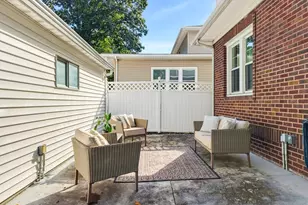 1939 Chestnut Blvd, Cuyahoga Falls, OH 44223 - Photo 28