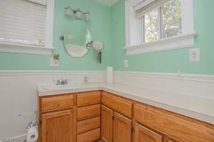 26240 Pettibone Rd, Oakwood, OH 44146 - Photo 6