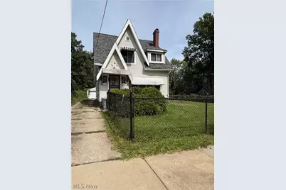 743 Bellevue Avenue, Akron, OH 44307 - Photo 1