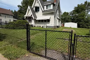 743 Bellevue Ave, Akron, OH 44307 - Photo 2