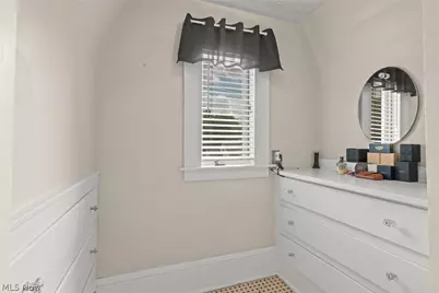 1721 Grant Avenue, Cuyahoga Falls, OH 44223 - Photo 24