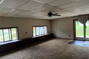 6464 Mahoning Ave NE, Alliance, OH 44601 - Photo 10