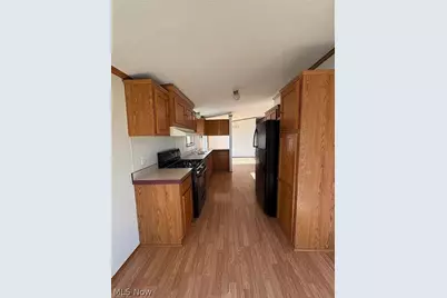 4128 27th Terrace NE, Canton, OH 44705 - Photo 6
