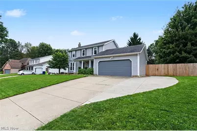 922 Vicki Path, Tallmadge, OH 44278 - Photo 2