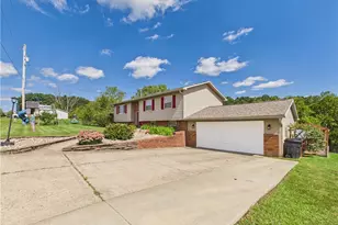 2402 State Rte 339, Belpre, OH 45714 - Photo 2